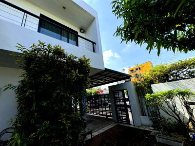 Houses for rent วิทยาลัยสิ่งแวดล้อม : 🔥Rent Now!🔥 Custom-built detached house in Soi Senanivet 113. Fully furnished and ready to move in.