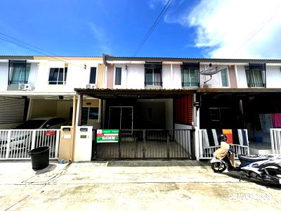 Townhouses for sale : TOWN HOUSE 16.4 Sq.w. Bang Bo Samut Prakarn for 1.9M