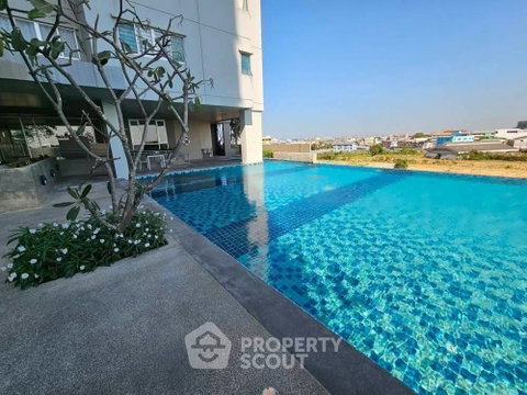 คอนโด 1 ห้องนอน ขาย ลุมพินี คอนโดทาวน์ ชลบุรี-สุขุมวิท ใกล้บ้านสวน (ID 3078787)