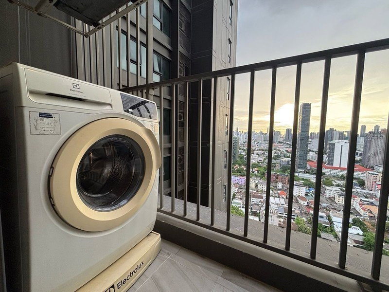 รูป A046736 C Ekkamai - รูปที่ 8/8