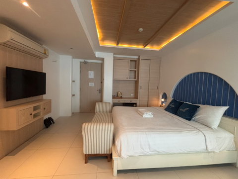 Call : 081-561-5740 Costa Village Bangsaray @Bangsaray Beach 34 sq.m 1 Bed 2nd floor, Fully furnished