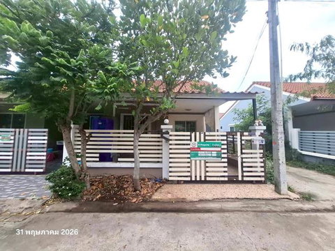 TOWN HOUSE 19.5 Sq.w. Phan Thong Chonburi for 1.6M