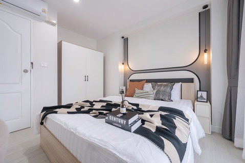 A047356 Park View Viphavadi 3