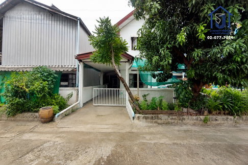 ขายบ้านแฝด 2ชั้น หมู่บ้านเกษมทรัพย์ ลำลูกกา 11 คลองหนึ่ง ซอยรังสิต-นครนายก 46 ใกล้ฟิวเจอร์พาร์ค และรถไฟฟ้า