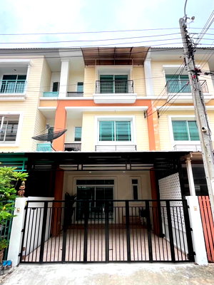 เช่าทาวน์โฮม ถนนสาธุประดิษฐ์ : RS6884 ให้เช่าทาวน์เฮาส์ 3 ชั้น Grandity สาธุประดิษฐ์ 2 บ้านใหญ่ ใจกลางเมือง ใกล้ CBD