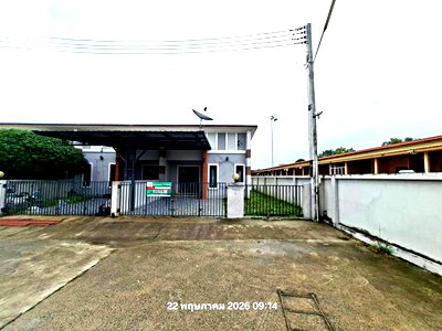 Townhouses for sale : TOWN HOUSE 32.3 Sq.w. Pluak Daeng Rayong for 1.3M