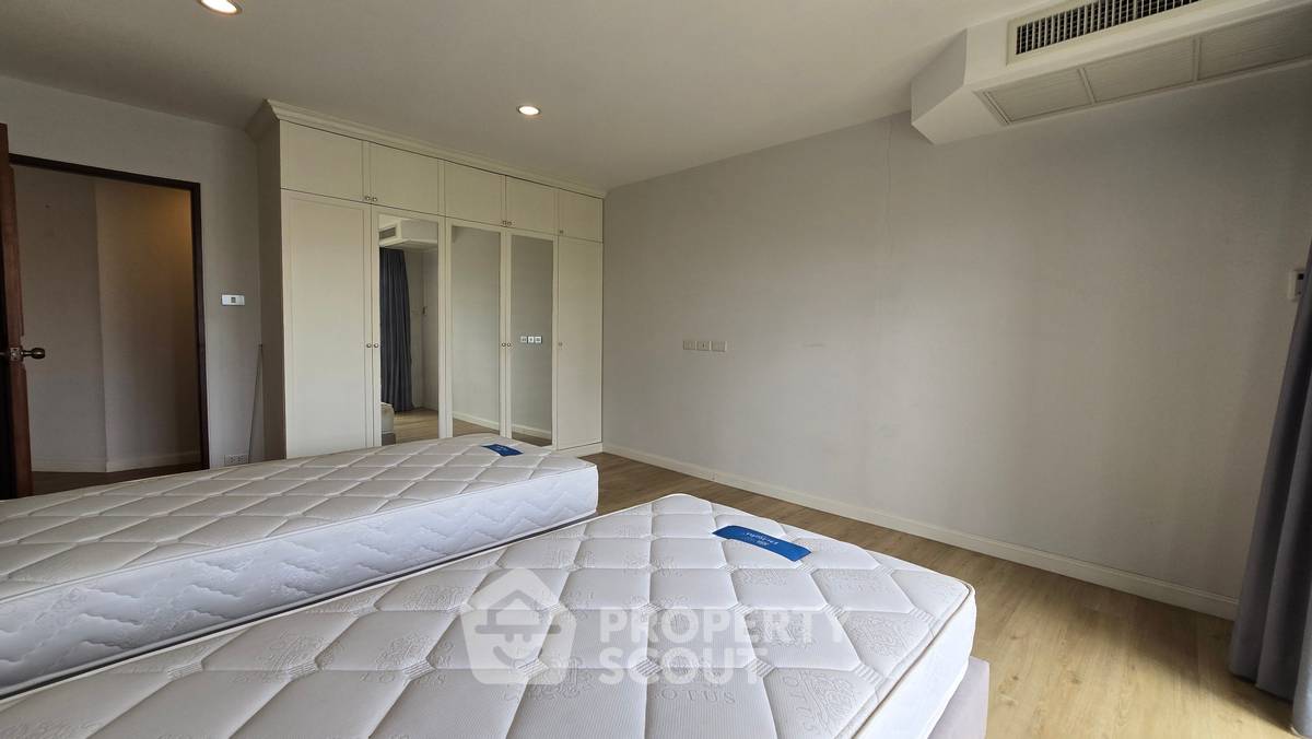 รูป คอนโด 2 ห้องนอน 135 ตร.ม. ให้เช่า ในโครงการเลียงการ์เดน ใกล้ช่องนนส (ID 3083109) - รูปที่ 12/19