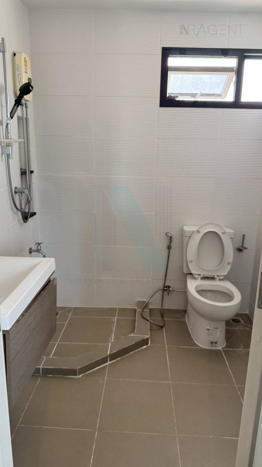 รูป 📌 ให้เช่าบ้านเดี่ยว 2 ชั้น สราญสิริ ศรีวารี 4 ห้องนอน 5 ห้องน้ำ - รูปที่ 8/8