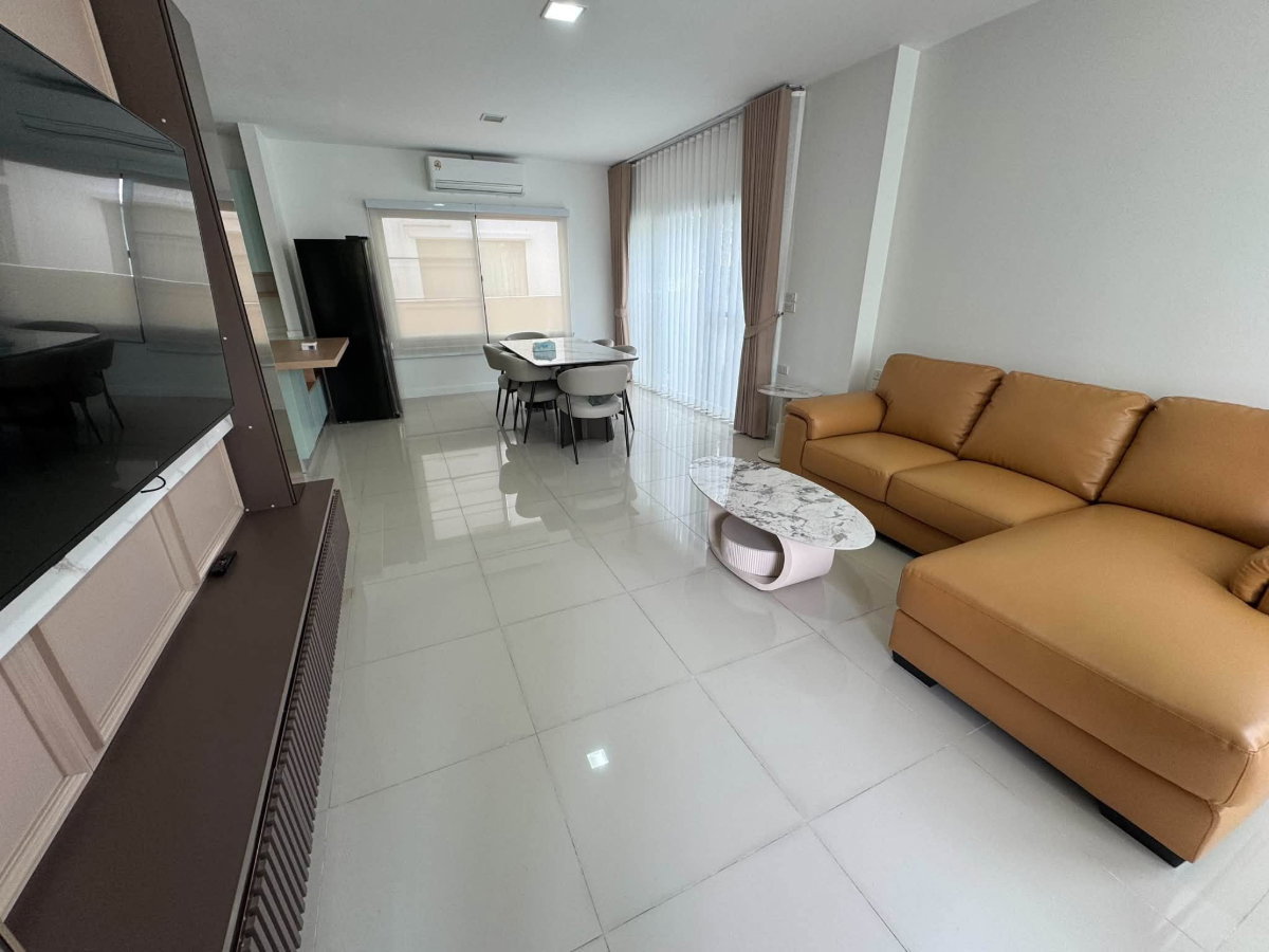 รูป MN05156 - Manthana Onnut - Wongwan 4 : Megabangna  - รูปที่ 7/17