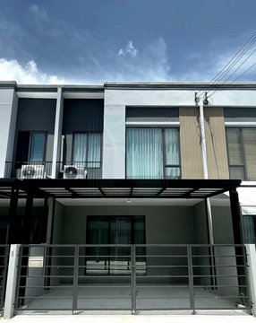 For Rent 2-story Townhouse PLENO SUKHUMVIT - BANGNA 2 3 bedroom 2 bathroom