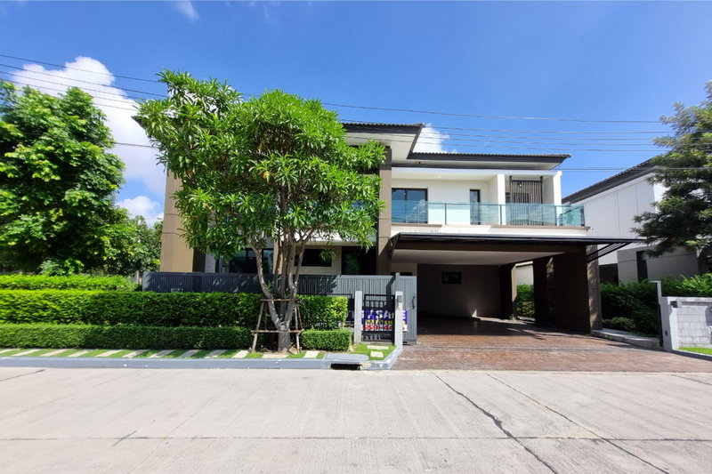 ขายบ้านเดี่ยว : ขายบ้านเดี่ยว The City กม.7 หลังเมกะบางนา บ้านหลังมุม 