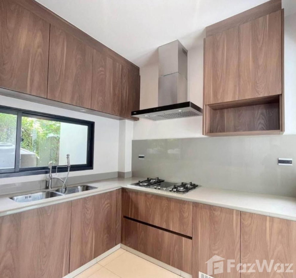 รูป บ้านเดี่ยวให้เช่า 4 ห้องนอน ในโครงการ บูก้าน กรุงเทพ กรีฑา 5343111 - รูปที่ 10/23