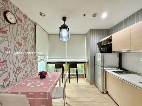 พร้อมให้เช่า❗️"𝐑𝐡𝐲𝐭𝐡𝐦 𝐑𝐚𝐭𝐜𝐡𝐝𝐚" 1 ห้องนอน ขนาด 46 ตร.ม. Sky Kitchen วิวสระว่ายน้ำ  [250682]