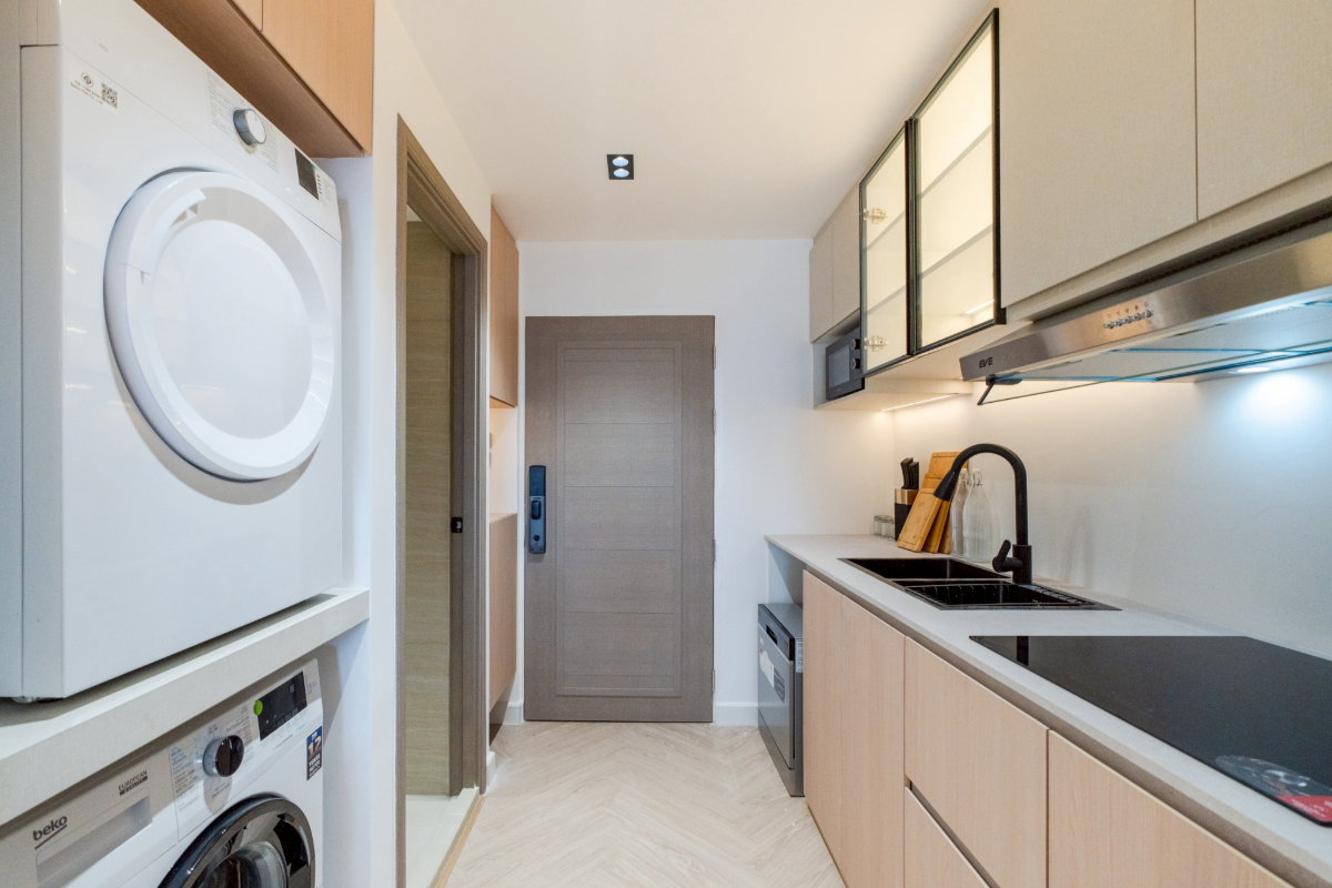 รูป  คอนโด Penthouse ห้องมุมสุดพิเศษ บนทำเลย่านเศรษฐกิจของเชียงใหม่   #C1MG100287 - รูปที่ 36/40