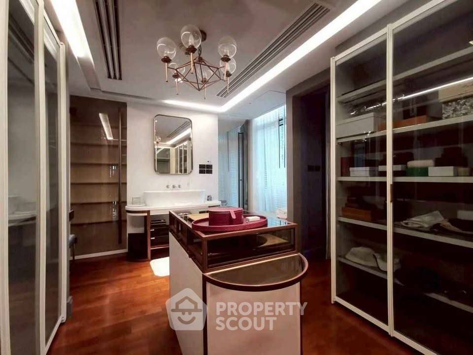 รูป คอนโด 3 ห้องนอน ขาย The Residences At The St. Regis Bangkok ใกล้ BTS ราชดำริ 90 ม. (ID 3081022) - รูปที่ 18/19
