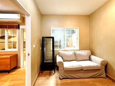 Townhouses for rent Don Mueang Airport : Townhome for rent, Chaengwattana 14 - Vibhavadi, newly renovated.