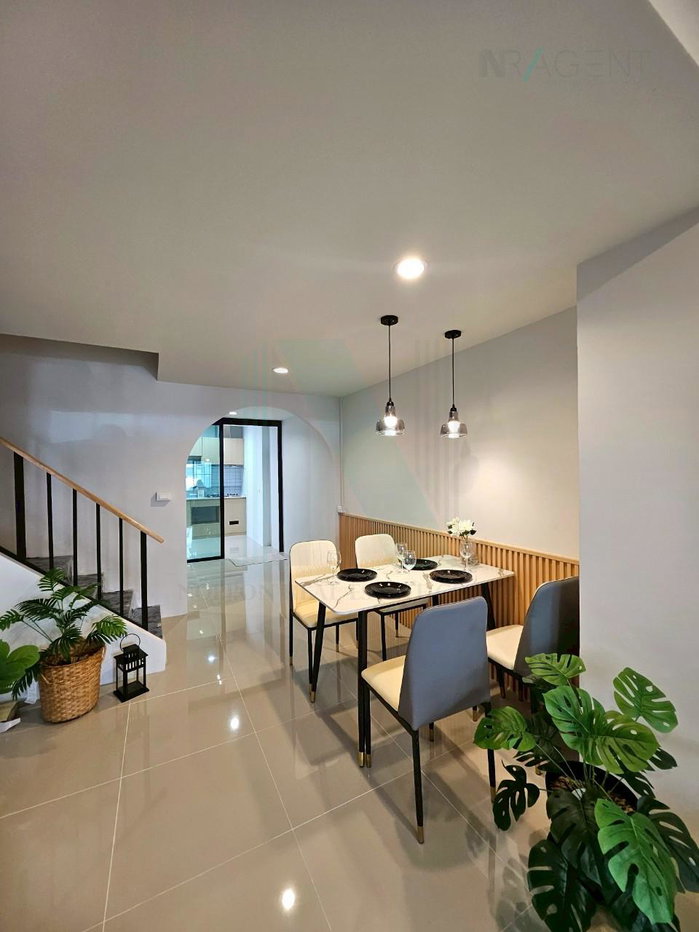 รูป 📌 ขายทาวน์เฮาส์ โครงการ หมู่บ้านอินทนนท์ ลาดปลาเค้า 83 2 ชั้น 2 ห้องนอน 2 ห้องน้ำ - รูปที่ 3/8