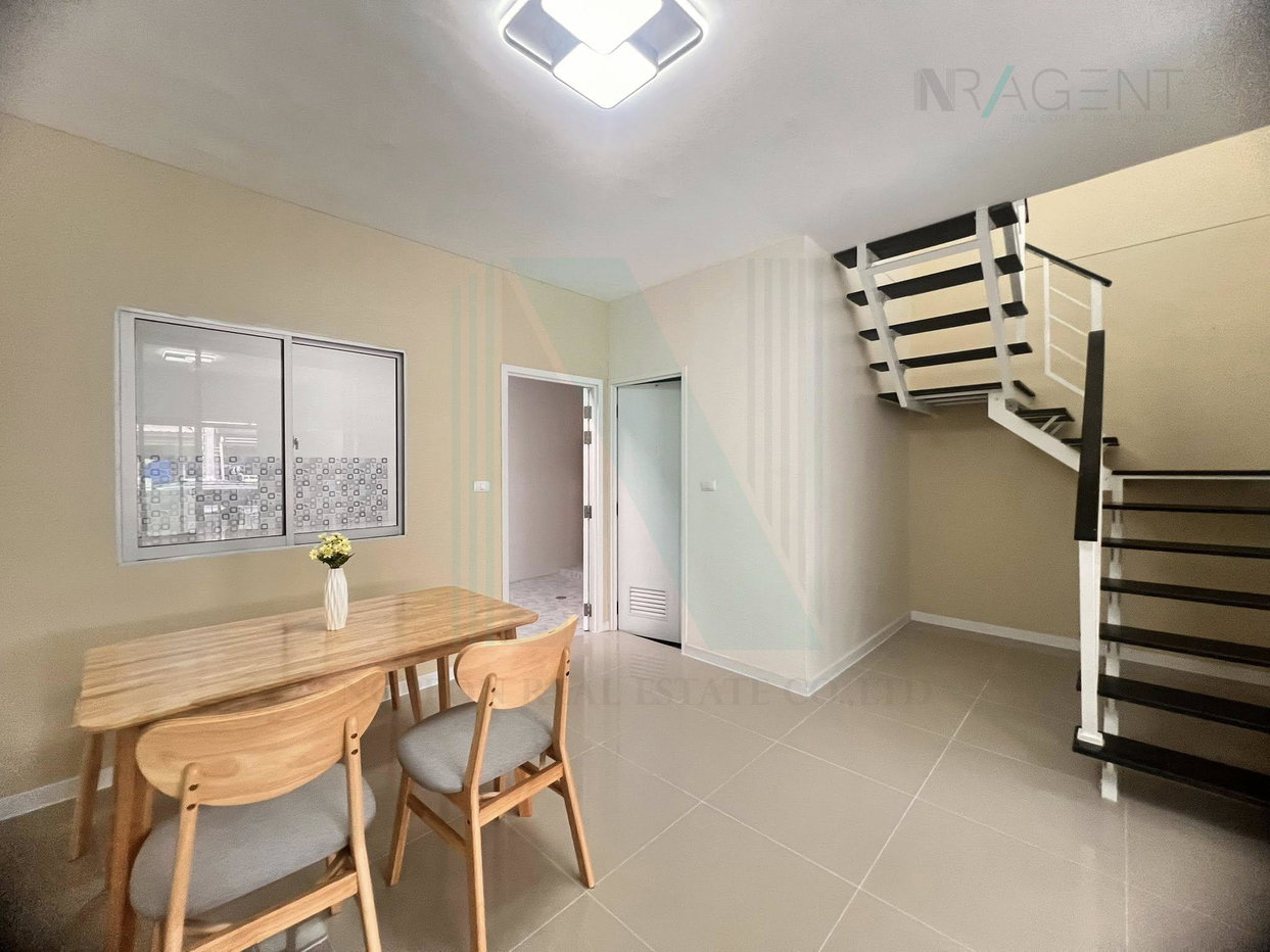 รูป 📌 ขายทาวน์เฮาส์ โครงการ บ้านพฤกษา 106 บางปู-ตำหรุ 2 ชั้น 3 ห้องนอน 2 ห้องน้ำ - รูปที่ 2/8