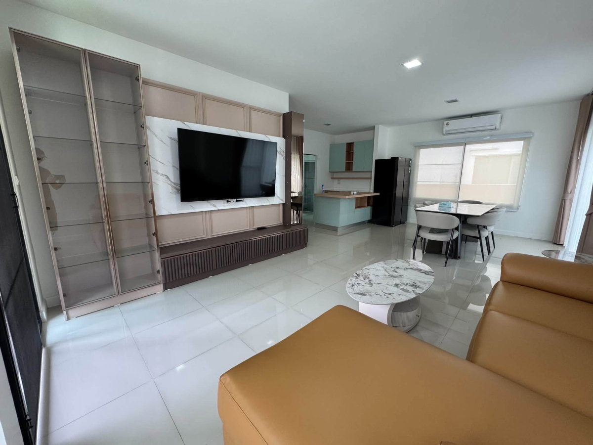รูป MN05156 - Manthana Onnut - Wongwan 4 : Megabangna  - รูปที่ 9/17