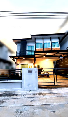 ขายบ้านแฝด : 🏡 ขายด่วน บ้านแฝด Baan U ซอย 12 ใกล้นิคมอมตะ ชลบุรี เจ้าของขายเอง พร้อมเข้าอยู่ ราคาต่อรองได้
