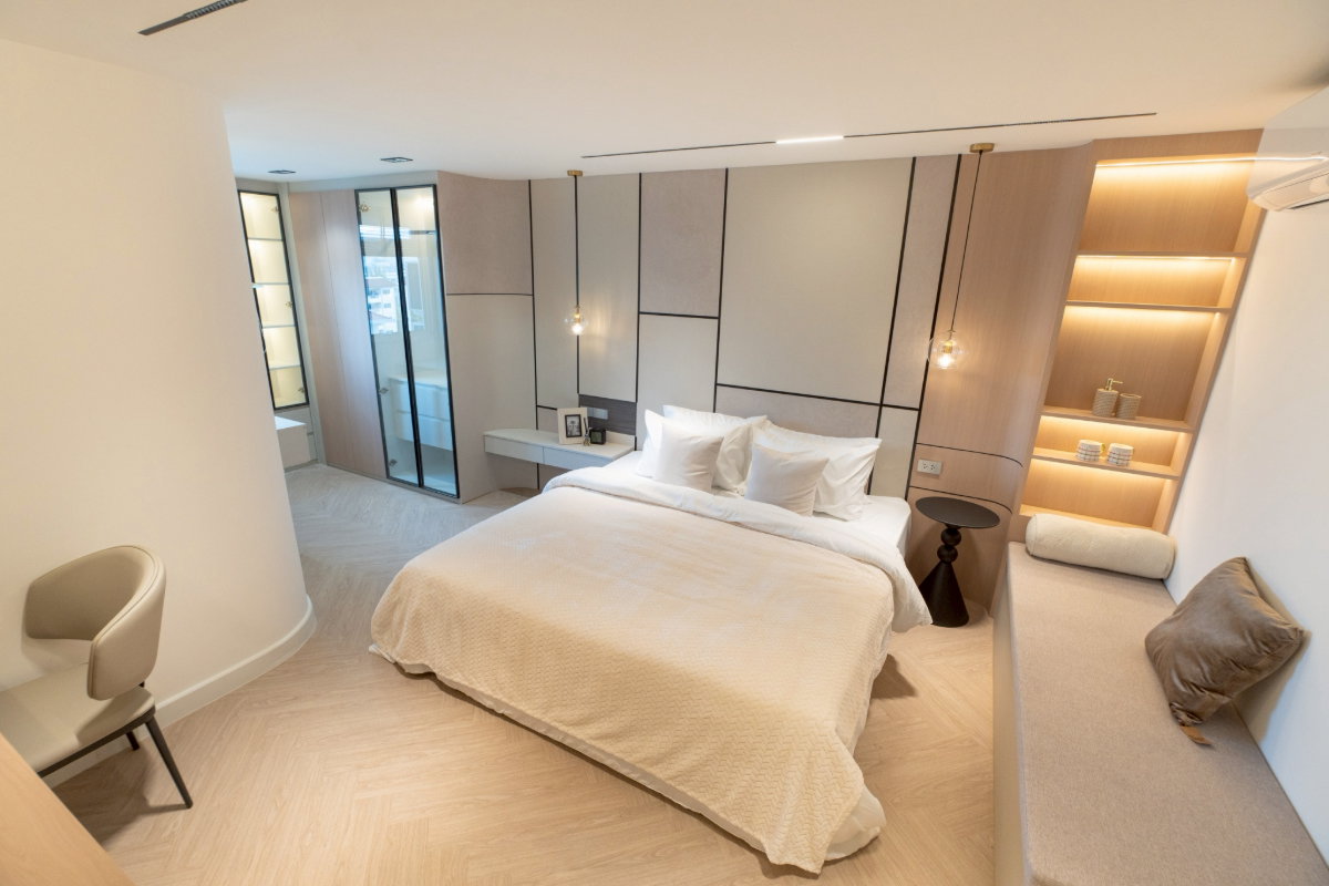 รูป  คอนโด Penthouse ห้องมุมสุดพิเศษ บนทำเลย่านเศรษฐกิจของเชียงใหม่   #C1MG100287 - รูปที่ 22/40