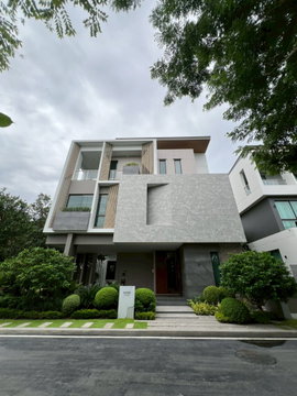 บ้านเดี่ยวระดับ Ultra Luxury 3 ชั้น พร้อมลิฟต์ส่วนตัว บนทำเลศักยภาพ กรุงเทพกรีฑา ที่ออกแบบมาเพื่อการใช้ชีวิตเหนือระดับ พร้อมความเป็นส่วนตัวในทุกมิติ