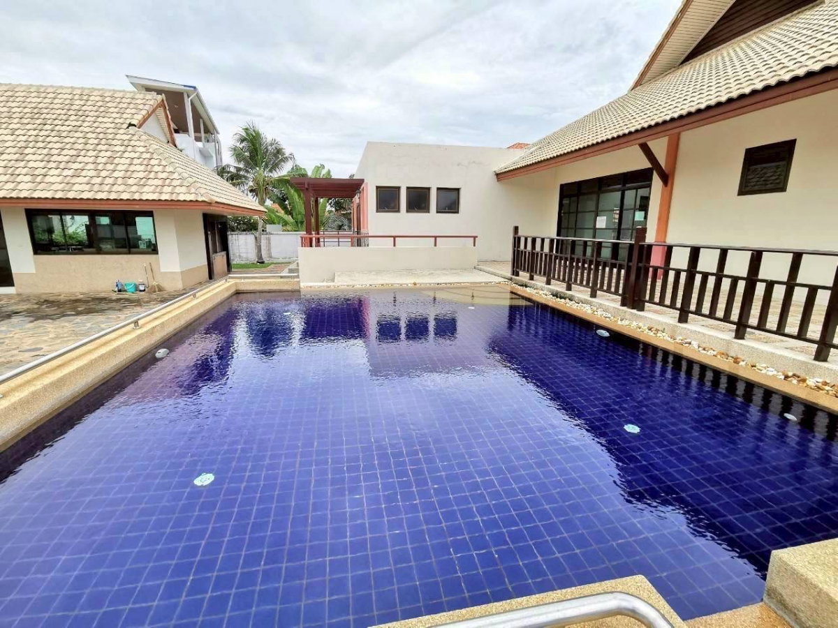 รูป ขายบ้านเดี่ยวหมู่บ้านนานาชาติเมาน์เท่นวิว บางแสน - รูปที่ 17/19