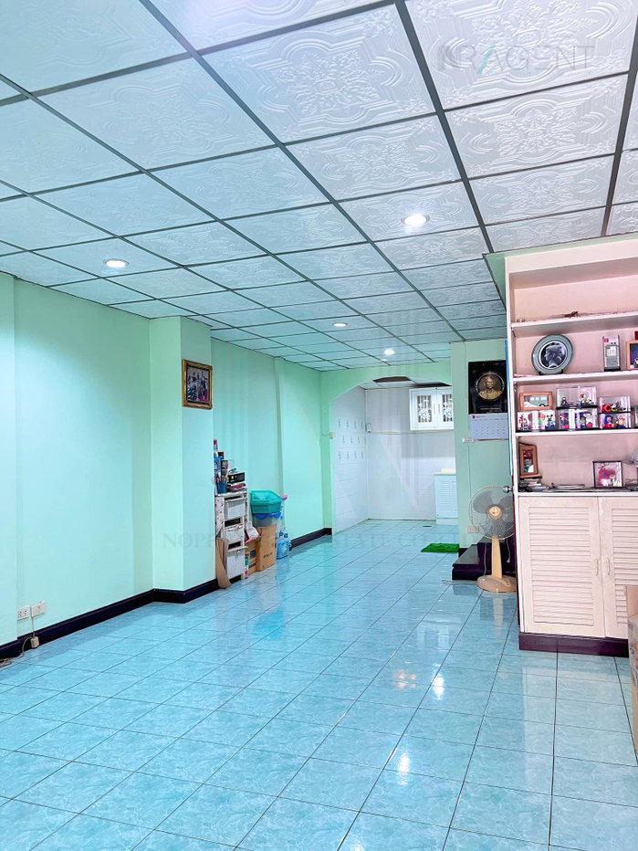 รูป ขายทาวน์เฮาส์ โครงการ พิมพ์ทอง ลาดพร้าว 101 2 ชั้น 3 ห้องนอน 2 ห้องน้ำ - รูปที่ 2/8