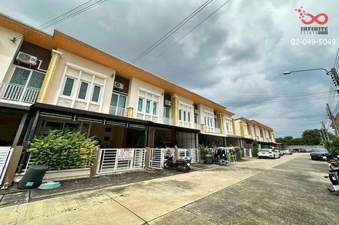 ขายทาวน์เฮ้าส์ 2 ชั้น โกลเด้นทาวน์ 2 อ่อนนุช-ลาดกระบัง 16 ตร.ว. ใกล้สนามบินสุวรรณภูมิ