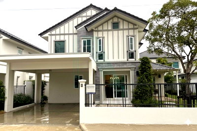 บ้านเดี่ยวให้เช่า : ให้เช่าบ้านเดี่ยว 2 ชั้น วิลลาจจิโอ 3 ศรีนครินทร์ - บางนา 4 ห้องนอน 3 ห้องน้ำ