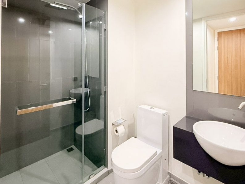 picture Unixx South Pattaya 2 Bedroom Corner Condo for Rent - 14/15