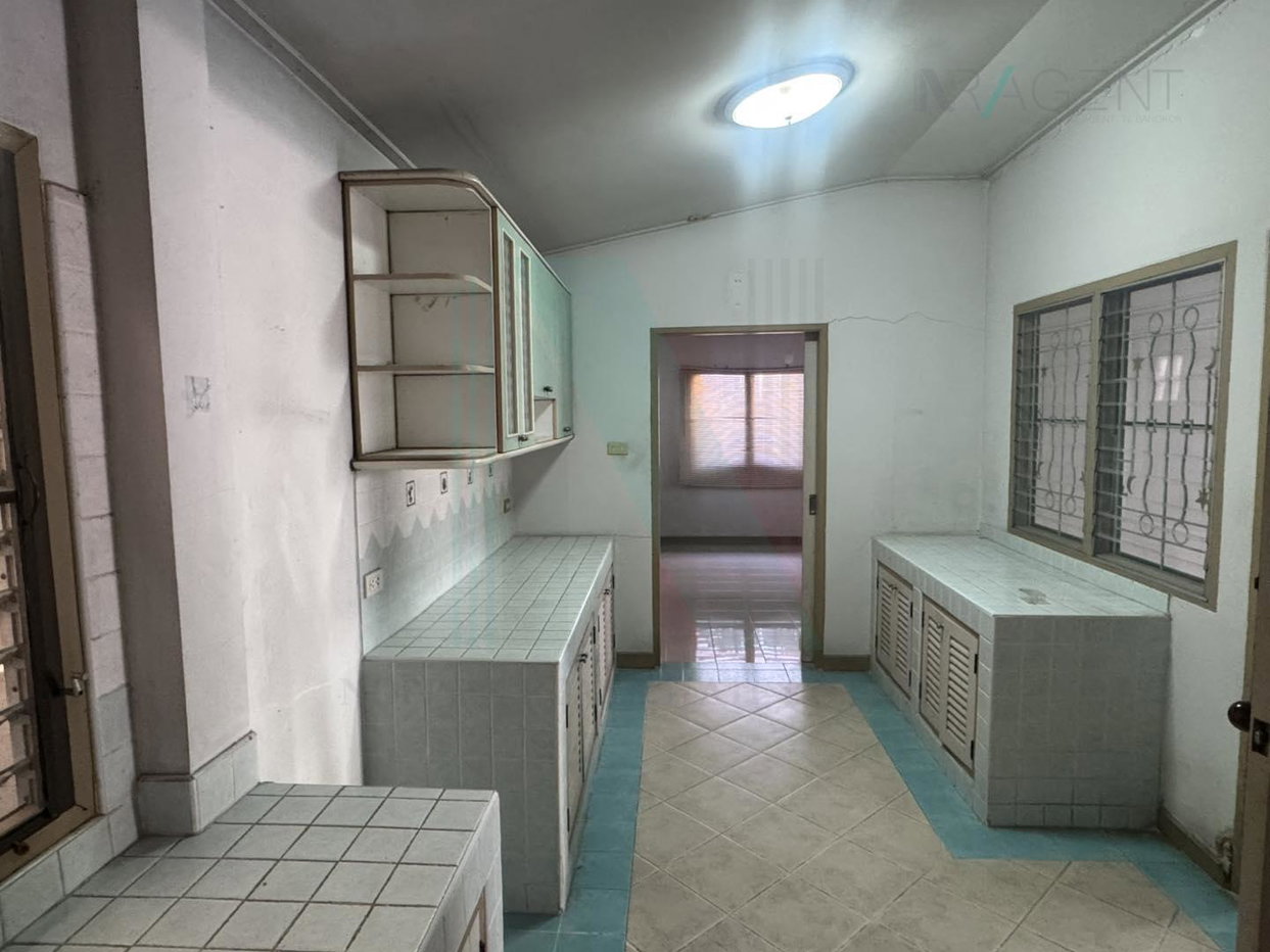 picture For Sell House PREECHA SUWINTHAWONG 2-story 3 bedroom 2 bathroom - 6/8