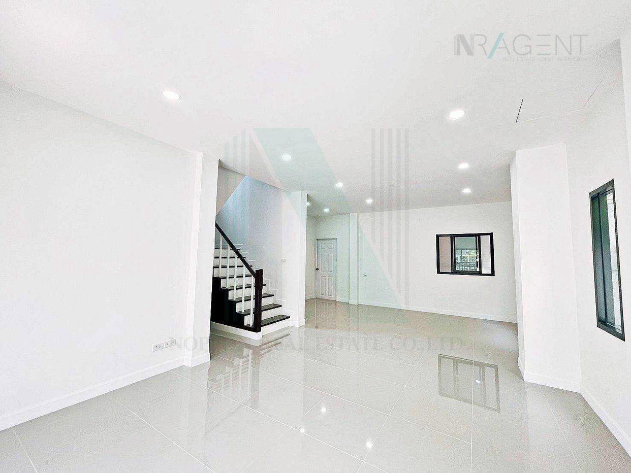 รูป ขายบ้านแฝด โครงการ บ้านบุรีรมย์ วงแหวนฯ - ปิ่นเกล้า 2 ชั้น 3 ห้องนอน 2 ห้องน้ำ - รูปที่ 3/8
