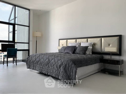 3-BR Condo For Sale, Sathorn Gardens, 462 Sqm, Near MRT Silom (ID 2608664)