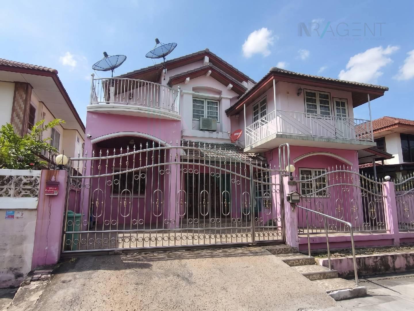 ขายบ้านเดี่ยว โครงการ บ้านเพชรเกษม 3 2 ชั้น 5 ห้องนอน 2 ห้องน้ำ