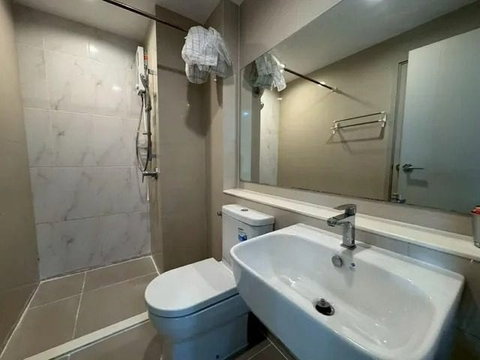 A010338 Aspire Erawan Prime