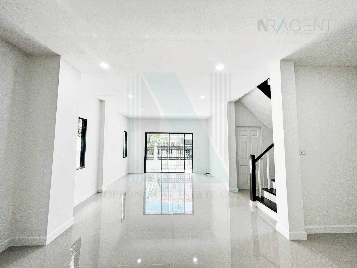 รูป ขายบ้านแฝด โครงการ บ้านบุรีรมย์ วงแหวนฯ - ปิ่นเกล้า 2 ชั้น 3 ห้องนอน 2 ห้องน้ำ - รูปที่ 4/8