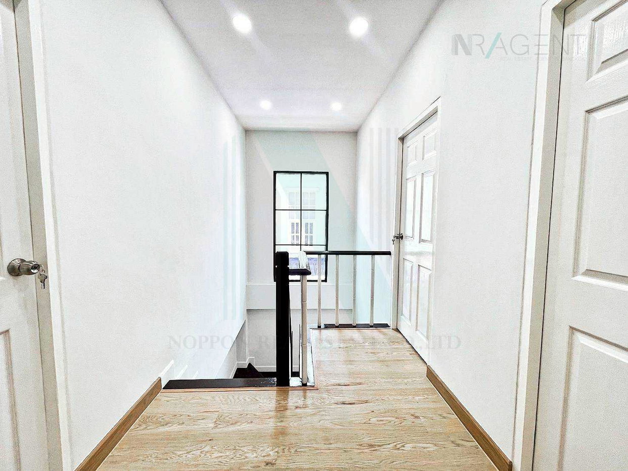 รูป ขายบ้านแฝด โครงการ บ้านบุรีรมย์ วงแหวนฯ - ปิ่นเกล้า 2 ชั้น 3 ห้องนอน 2 ห้องน้ำ - รูปที่ 7/8