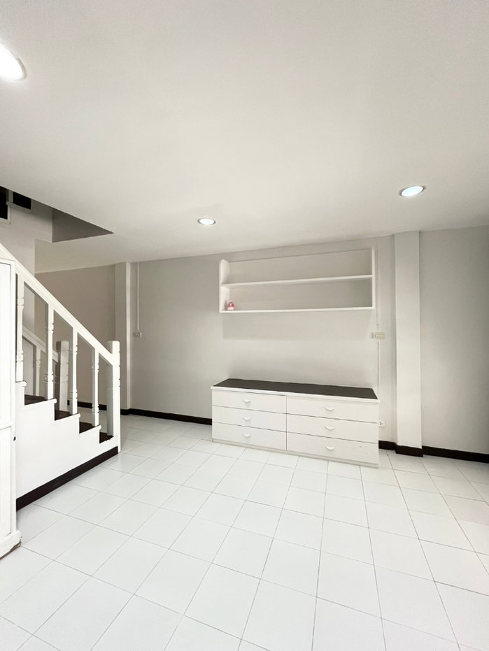 picture Townhome for Rent Ram inthra 34 BKK. - 3/10