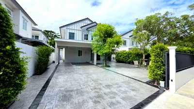บ้านเดี่ยวให้เช่า : ให้เช่าบ้านเดี่ยว 2 ชั้น วิลลาจจิโอ 3 ศรีนครินทร์ - บางนา 3 ห้องนอน 3 ห้องน้ำ
