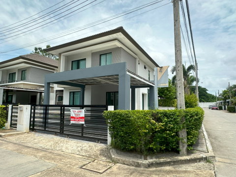 🏡 ให้เช่าบ้านใหม่ 2 ชั้น (หลังมุม) โครงการ Areeya Como Bangna กม.8 พท. 161 ตรม. พร้อมเข้าอยู่