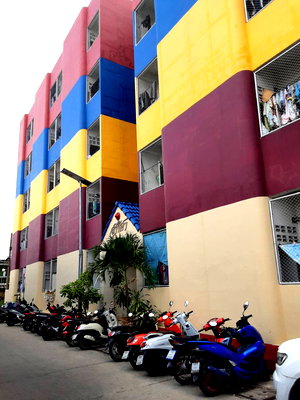 Apartment building for sale Assumption University Bang Na Campus : High-income Apartmentrgent! for Sale 5-story, 96 units, 100% occupancy, stable income, ready for transfer/depreciation.  