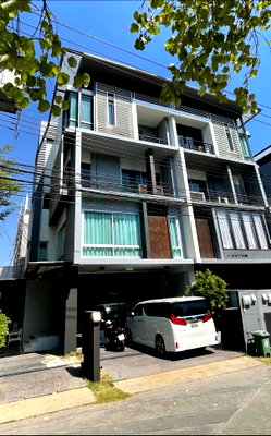 Home office for sale Bangkok : 📌 For Sell Home office B-SQUARE RAMA 9 - MENGJAI 3-story 4 bedroom 4 bathroom