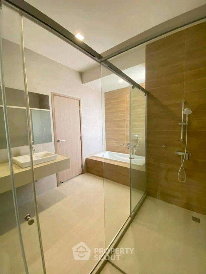 รูป ทาวน์โฮม 3 ห้องนอน สำหรับขาย โครงการ เธอร์ ลาดพร้าว 93 ใกล้คลองเจ้าคุณสิงห์ วังทองหลาง (ID 3079455) - รูปที่ 12/15