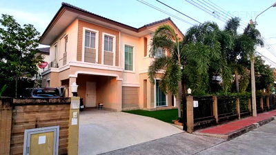 บ้านเดี่ยวให้เช่า : ให้เช่าบ้านเดี่ยว 2 ชั้น ภัสสร กิ่งแก้ว – หนามแดง 3 ห้องนอน 2 ห้องน้ำ
