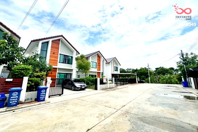 บ้านแฝด นนทบุรี : ขายบ้าน 2 ชั้น The Canal กาญจนาภิเษก ซอยกันตนา เลียบคลองประปา บางใหญ่ พร้อมเฟอร์นิเจอร์ ราคาสุดคุ้ม ! 