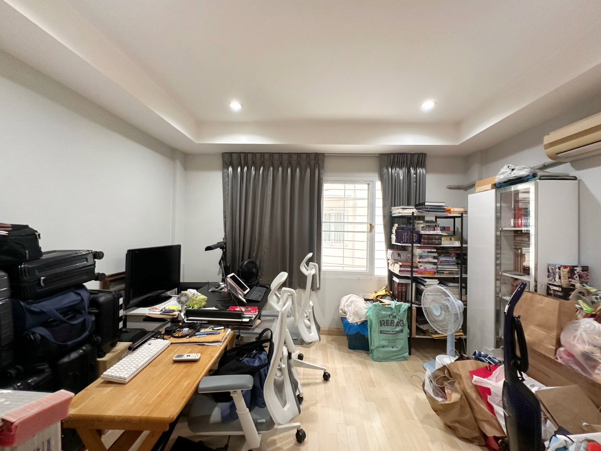 รูป ขายทาวน์เฮ้าส์ซอยนนทรี 20 สภาพดี 4 ห้องนอน  - รูปที่ 9/10