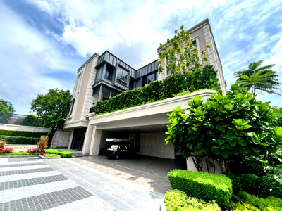 ขายบ้านเดี่ยว : SMYTH’ Kaset-Nawamin บ้านเดี่ยว Ultra Luxury เพียง 10 ยูนิต ที่ออกแบบมาเพื่อการใช้ชีวิตเหนือระดับ พร้อมพื้นที่ที่ตอบโจทย์ทุกไลฟ์สไตล์