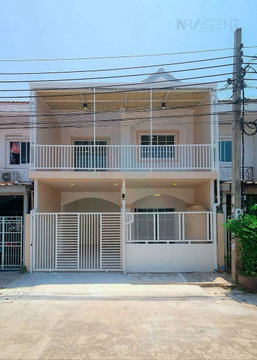 ขายทาวน์เฮาส์ โครงการ บัวทองธานีพาร์ควิลล์ 1 2 ชั้น 4 ห้องนอน 2 ห้องน้ำ