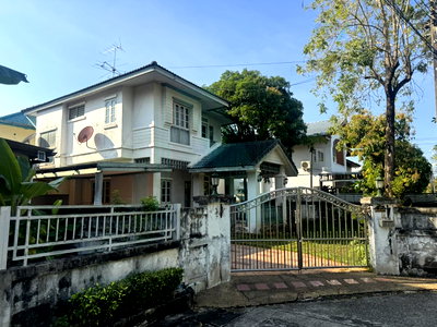 Houses for sale : For Sell House PREECHA SUWINTHAWONG 2-story 3 bedroom 2 bathroom